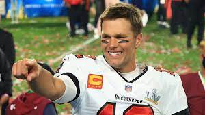 Tom Brady économise 9 millions de dollars sur son contrat